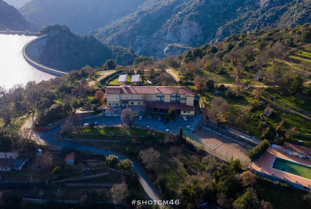 Hotel Ristorante Gusana غافوي المظهر الخارجي الصورة