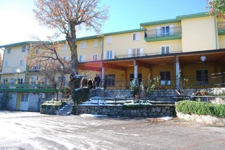 Hotel Ristorante Gusana غافوي المظهر الخارجي الصورة